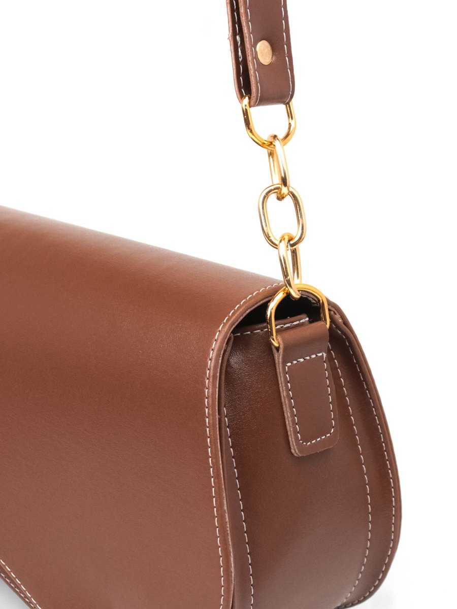 Bolsa Feminina Média Espaçosa Detalhes Dourado Baguete Moderna
